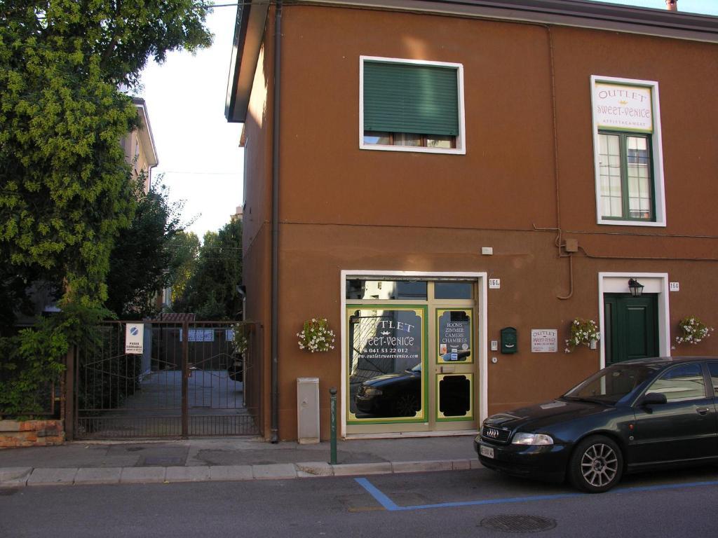 Outlet Sweet Venice Mestre Exterior foto